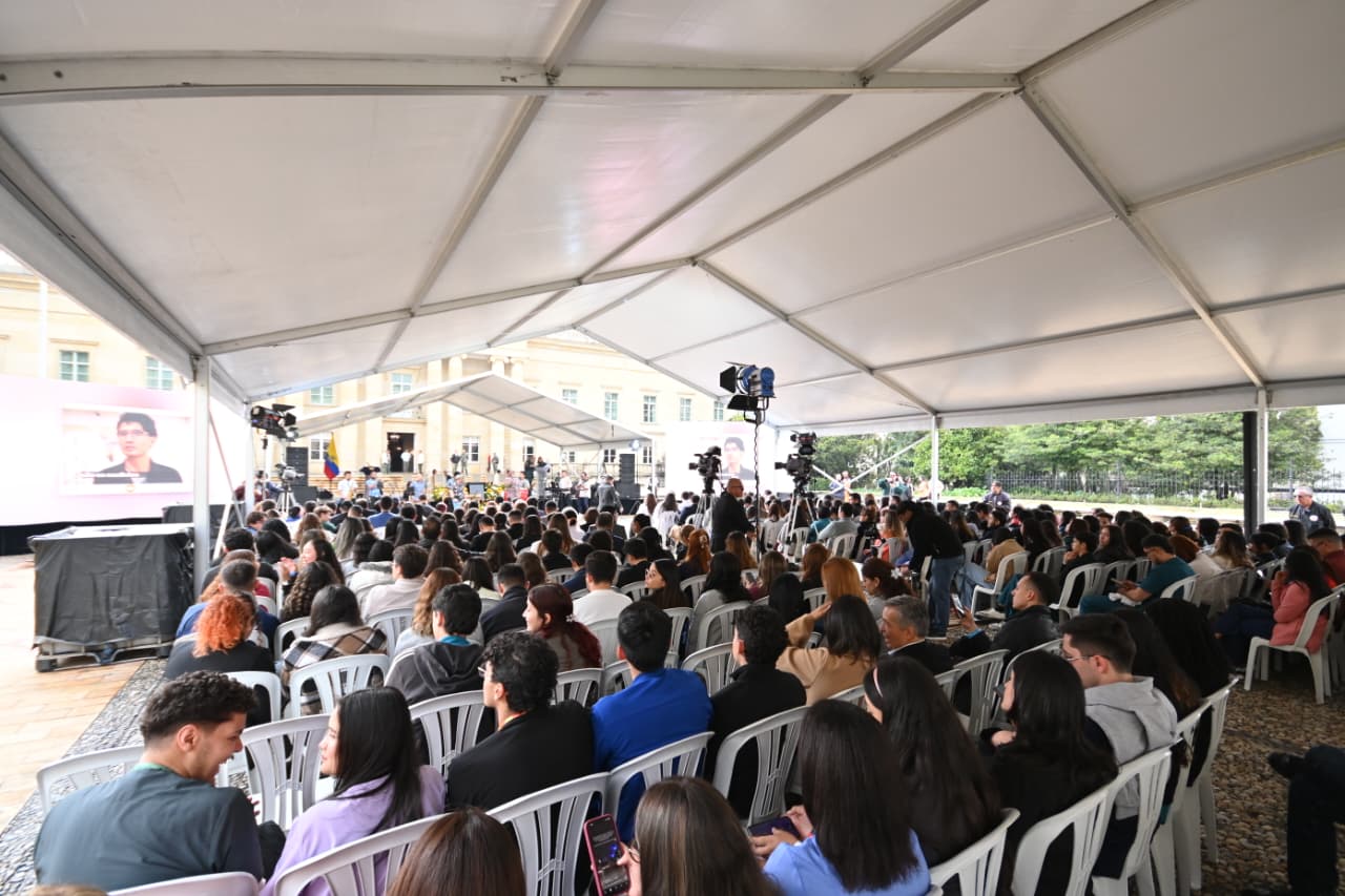 aforo del evento en casa de Nariño