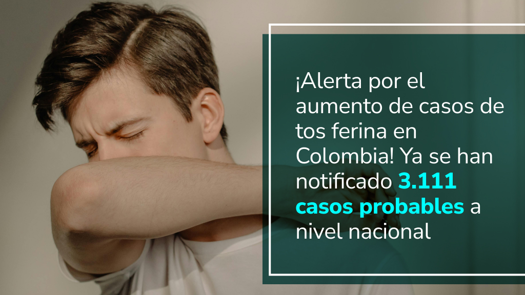 Hombre tosiendo tapandose la boca con el antebrazo